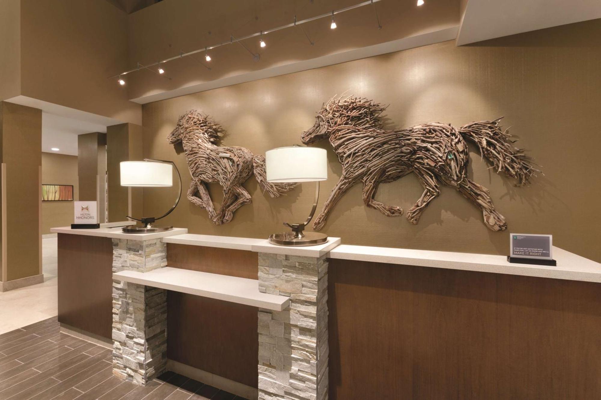 Embassy Suites By Hilton Akron Canton Airport North Canton Bagian luar foto
