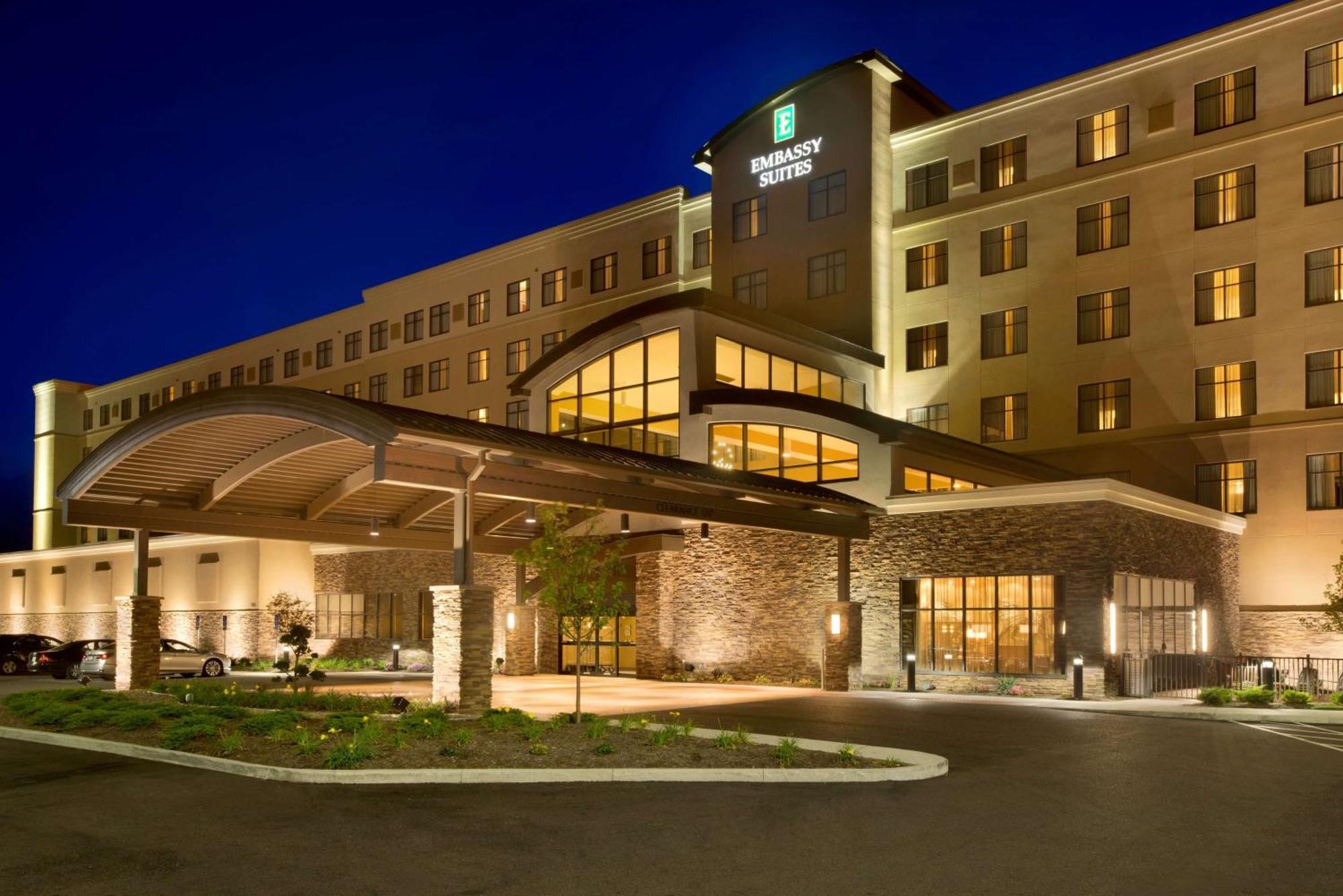 Embassy Suites By Hilton Akron Canton Airport North Canton Bagian luar foto